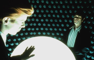 bowie-in-the-man-who-fell-to-earth